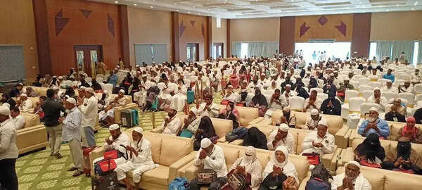 Baggage delay leaves AP haj pilgrims stranded in Medina