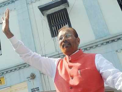 Ishrat Jahan encounter case: CBI special court rejects discharge petitions of DG Vanzara, NK Amin