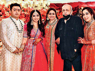 JP Dutta's daughter, Nidhi Dutta, engaged to Binoy Gandhi