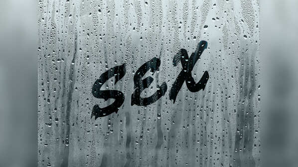 5 hot sex positions to try when you want it rough