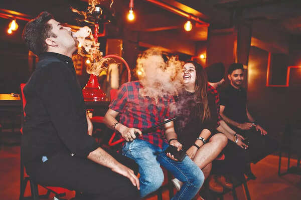Mixed reactions to hookah ban in Kolkata
