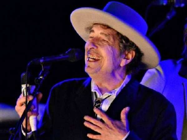 Bob Dylan: Knocking down Nobel's door
