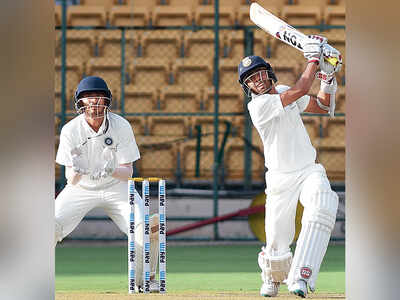 With selectors watching, Abhimanyu Easwaran smashes ton in Duleep Trophy final