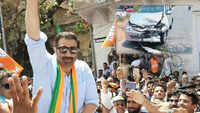 Actor-turned-politician Sunny Deol's convoy met with an accident in  Gurdaspur 