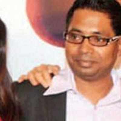 Gupta smitten by Rani?