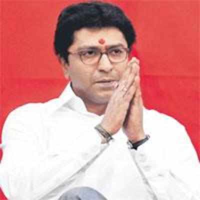 Raj Thackeray to ensure MNS men not affected by Sena chief's criticism