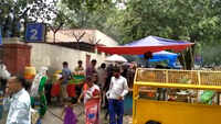 Delhi: Patients, attendants suffer due to encroachment outside LNJP Hospital 