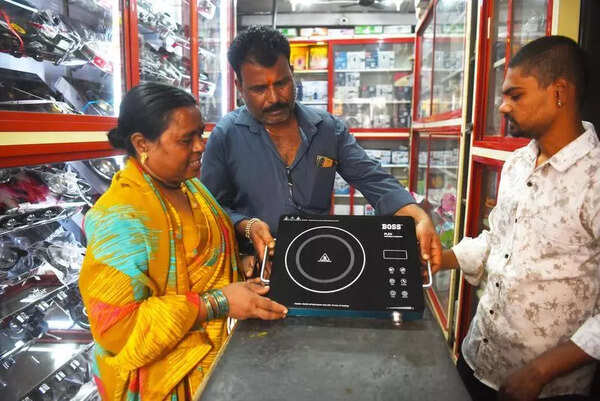 Electric stove demand spikes amid fears of LPG supply disruption