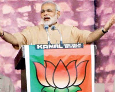 Modi to Rahul: Reveal names of youth in touch with ISI or apologise