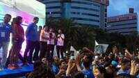 Sachin Tendulkar flags off Mumbai half marathon 