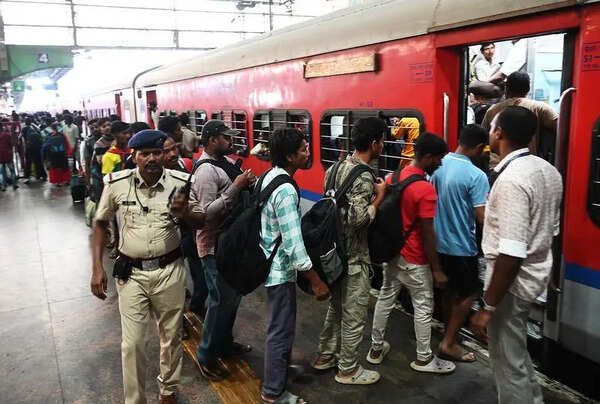 Trains to West Bengal packed as workers head home to vote