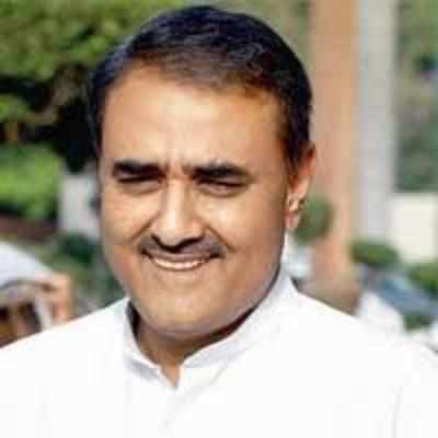 Chicago airport officials stop Praful Patel over mistaken identity