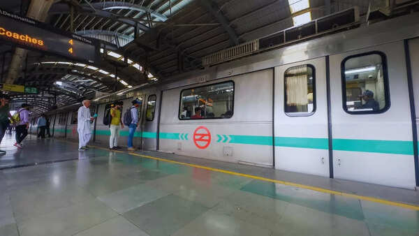 The Norwegian Ambassador rides the Delhi metro for the first time, says, “Should have…”