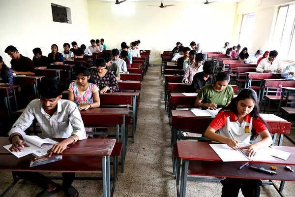 1.3L students from Kolhapur set to appear for Class X state board exam