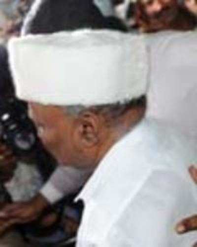 Instead of Vaishno Devi, Kattas head for prison