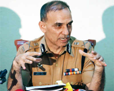 Talk to juniors politely, police chief tells officers