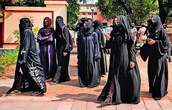 BJP MLAs slam Congress govt over rollback of uniform policy in Karnataka