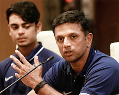 Dravid keen to keep the mood light ahead of U-19 WC