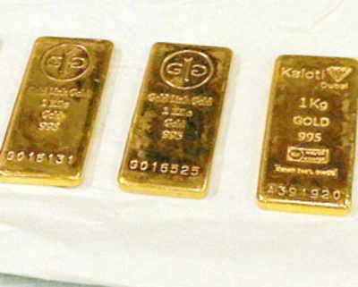 Man hides gold worth Rs 1-cr in AI plane loo