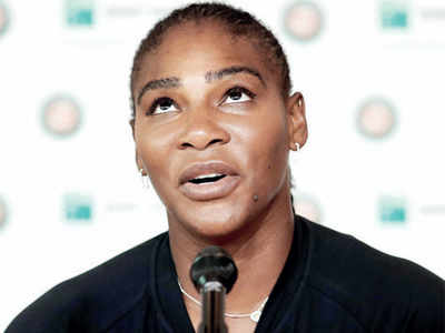 French Open: Serena Williams pulls out with injury before Maria Sharapova match