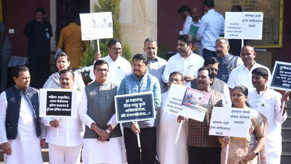 Suspension of 92 MPs suppression of democracy by BJP, says Nana Patole