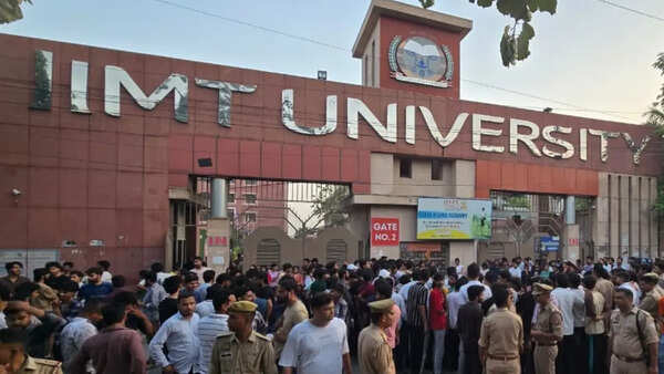 FIR against IIMT Univ for abetting MBA student to commit suicide