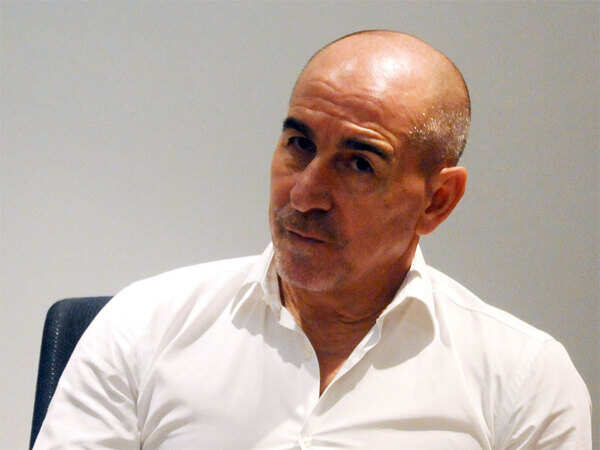 Habas blasts standard of refereeing in ISL