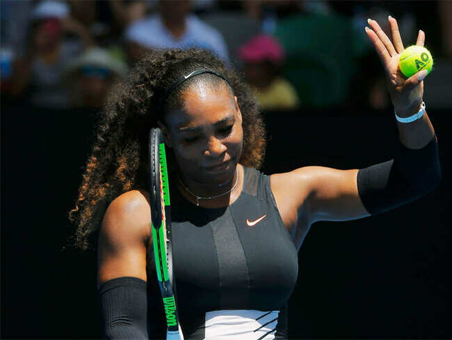 Australian Open: Serena makes an 'opening statement'