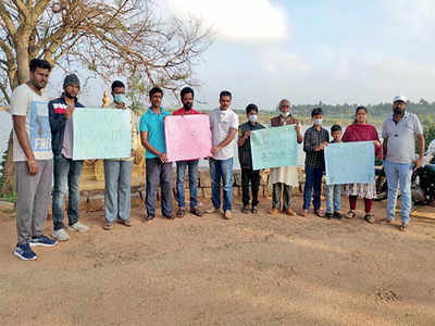 Residents stage silent protest for Hoskote Lake