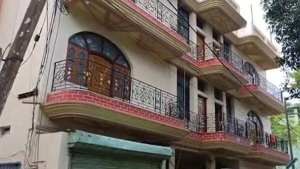ED conducts raids in Kolkata, Burdwan, Habra in 'PDS scam'-linked money laundering case