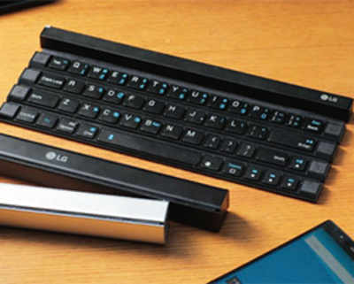 LG reveals full-size roll-up keyboard