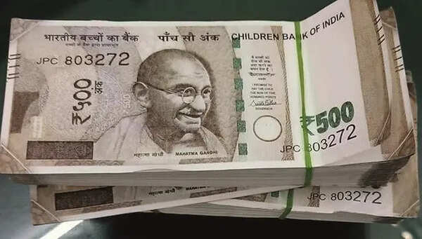 Teacher orders cake online, loses Rs 1.3 lakh as she calls fraudulent number