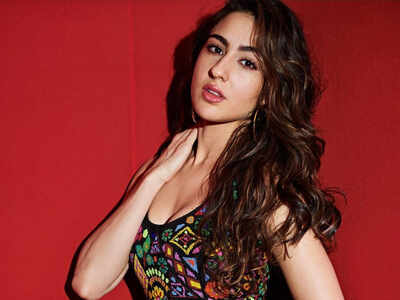 No helmet lands Sara Ali Khan in trouble