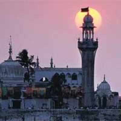 Your wish to see Haji Ali in marble will have to wait