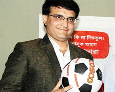Top footballers pleased with Ganguly owning ISL franchise