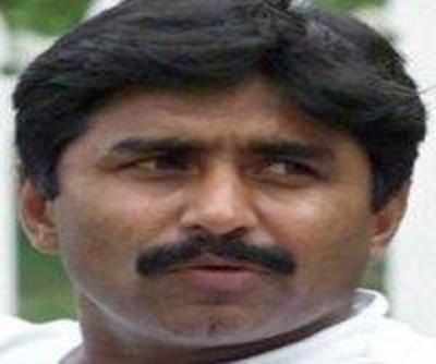 Miandad returns to PCB more powerful