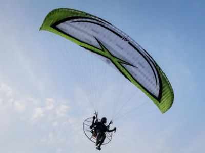 Delhi Police bans flying UAVs, paraglider for R-Day celebrations