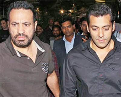 Salman’s bodyguard gets a clean chit in assault case