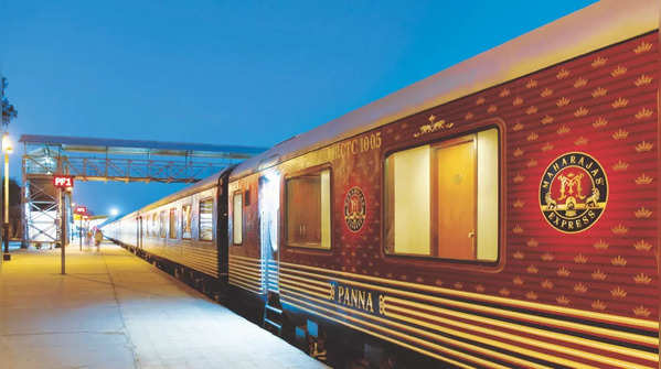 Top Luxury Train In India! Jaw Dropping Pics of Maharajas' Express ...