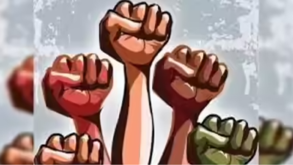 Protesters block road after NTK functionary dies in accident near Tiruchengode