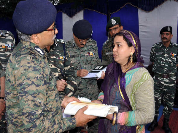 CRPF DG meets martyred jawan’s family in Bhojpur