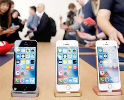 One billion iPhones sold, says Apple