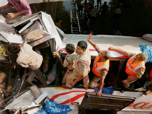 Workers on way to factory jump into canal to save stuck victims