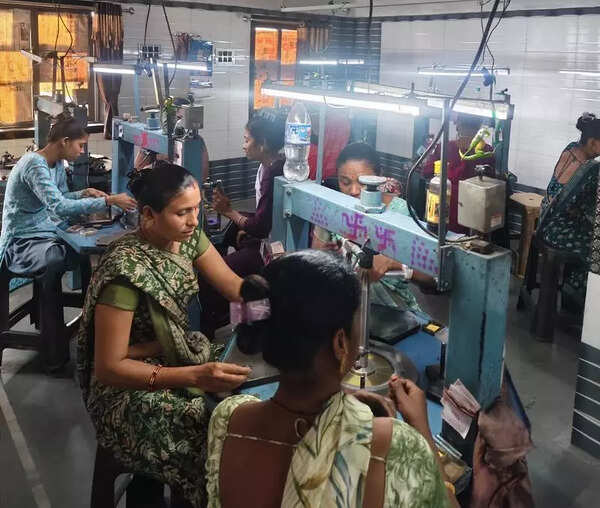 Rural women find their sparkle, ditch farm labour to reshape diamond trade