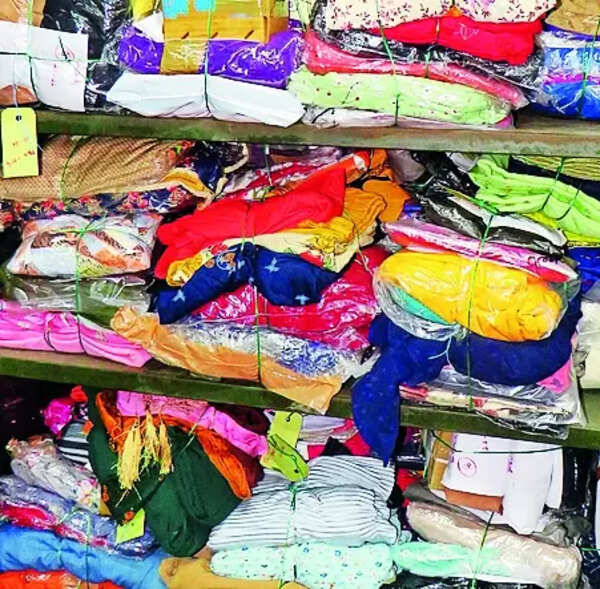 Charcoal to sunglasses, auction of ‘unclaimed’ items today