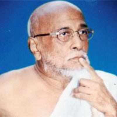 Devotees bid Rs 5.5 cr for cremation honours of Jain muni in Gujarat