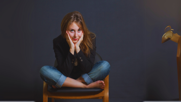 Best Cross-Legged Wide Chairs for Ultimate Lounging