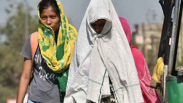 At 43.4°C, Delhi records hottest day of season; IMD predicts temperature may hit 45°C