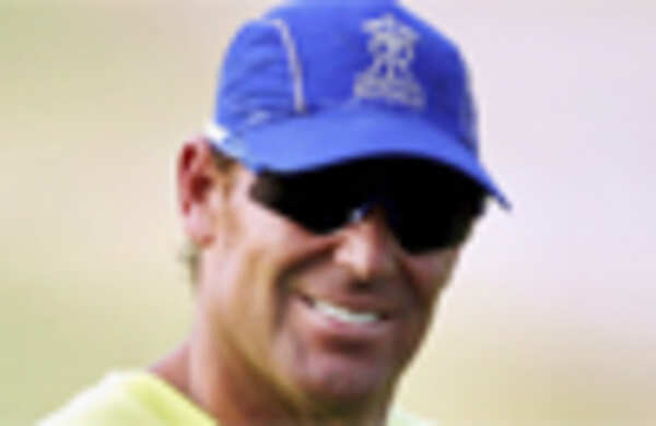 Warne's Royals take on Yuvi's struggling Warriors