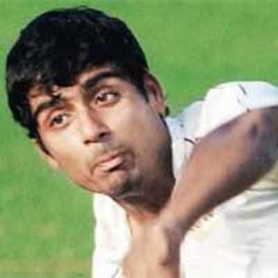 Mumbai rout Gujarat as Jaffer takes middle route